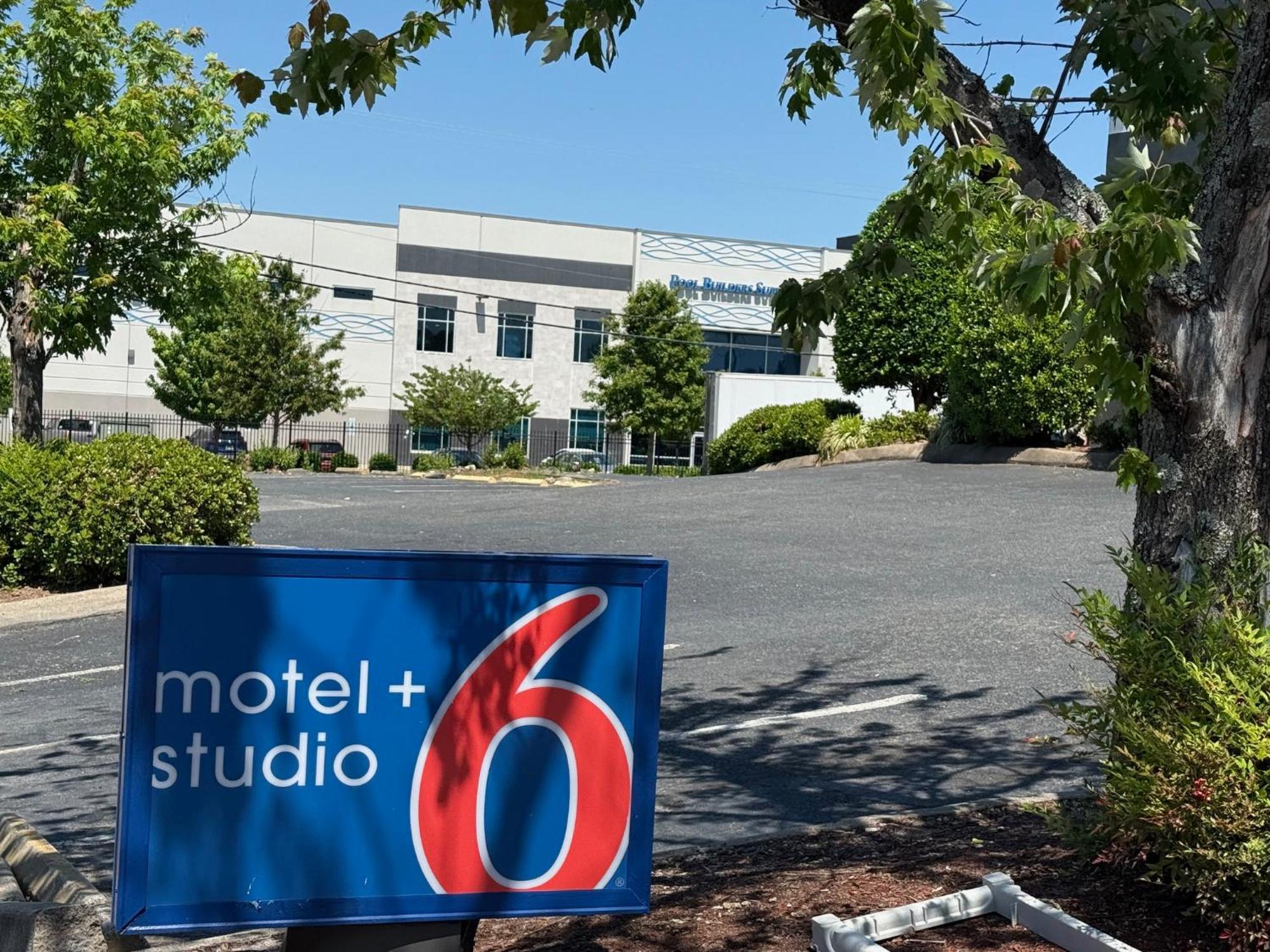 Motel 6 Charlotte, Nc - Airport South Exteriér fotografie